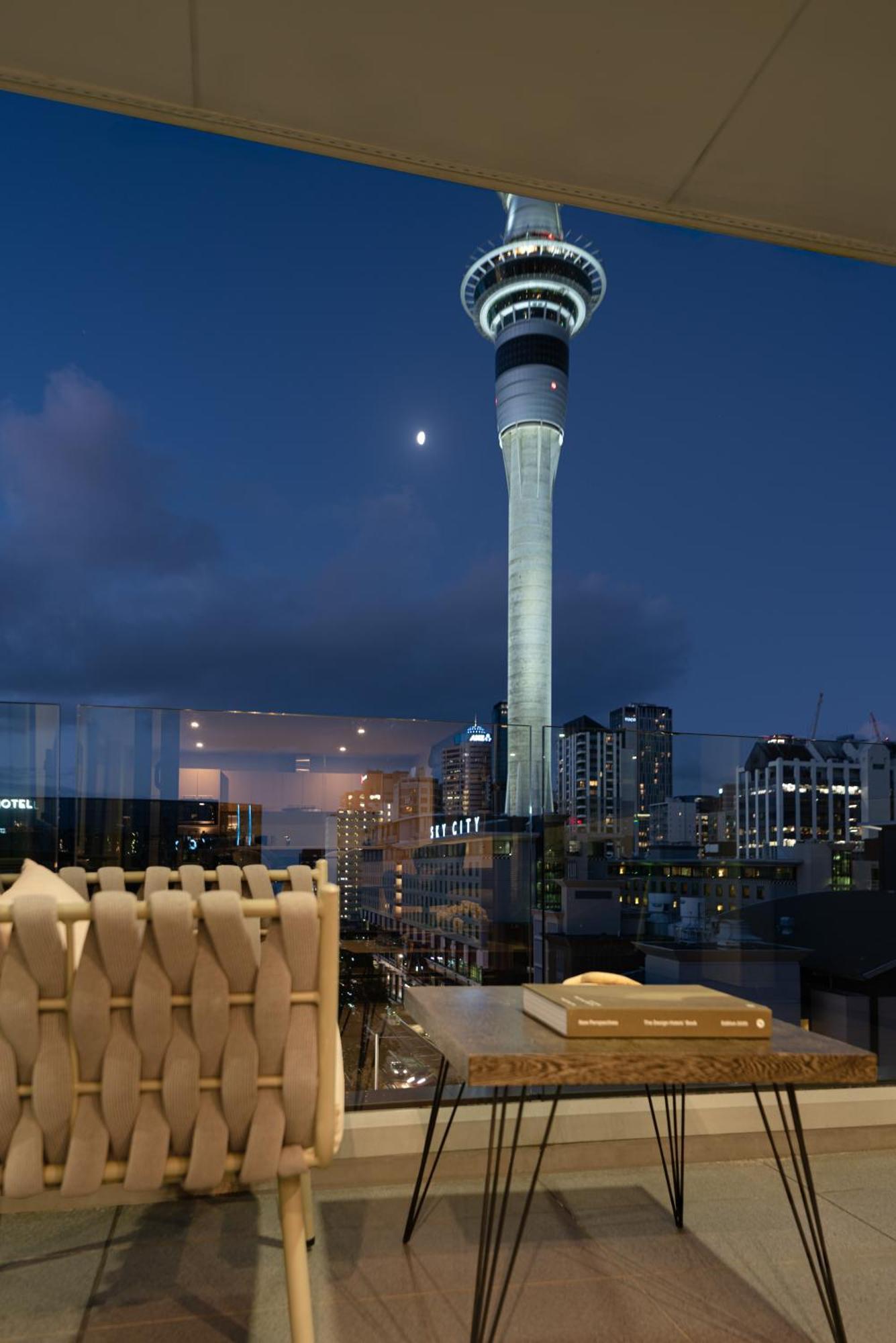 Quest On Hobson Serviced Apartments Auckland Eksteriør billede